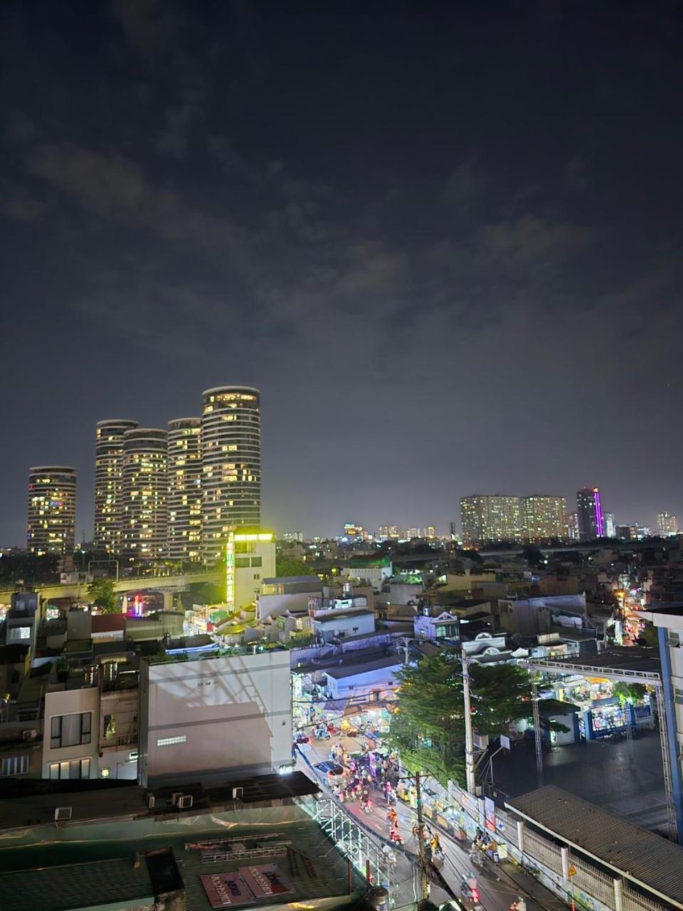 Vanapartment Ho-Chi-Minh-Stadt Exterior foto